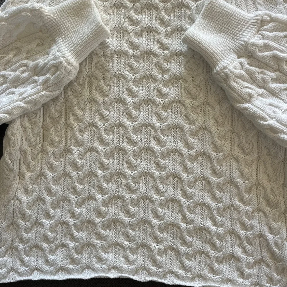 J.Crew White Relaxed-fit Cable-knit Crewneck Sweater Size Small - Picture 7 of 9